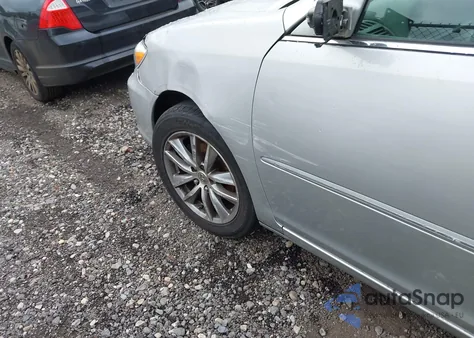 2002 Toyota Camry Xle V6 z USA, uszkodzony, nr VIN 4T1BF30KX2U010116